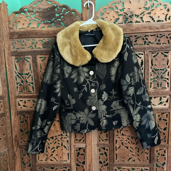 Brocade jacket with fur collar - Picture 2 of 12